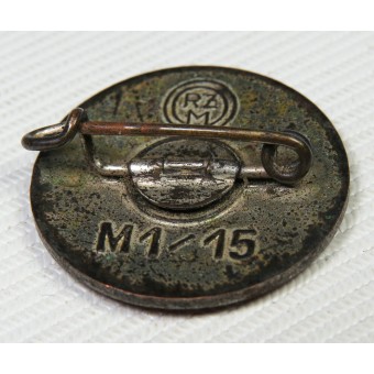 Nationalsozialistische Deutsche Arbeiterpartei badge, M1/15RZM. Espenlaub militaria